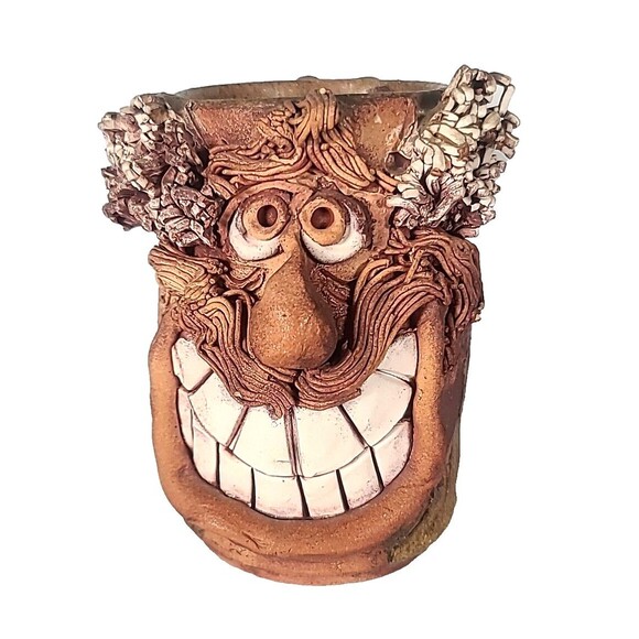 Studio Art Pottery Handmade Smiley Face Signed FYN Ugly Face Vintage-1976 - Picture 1 of 11